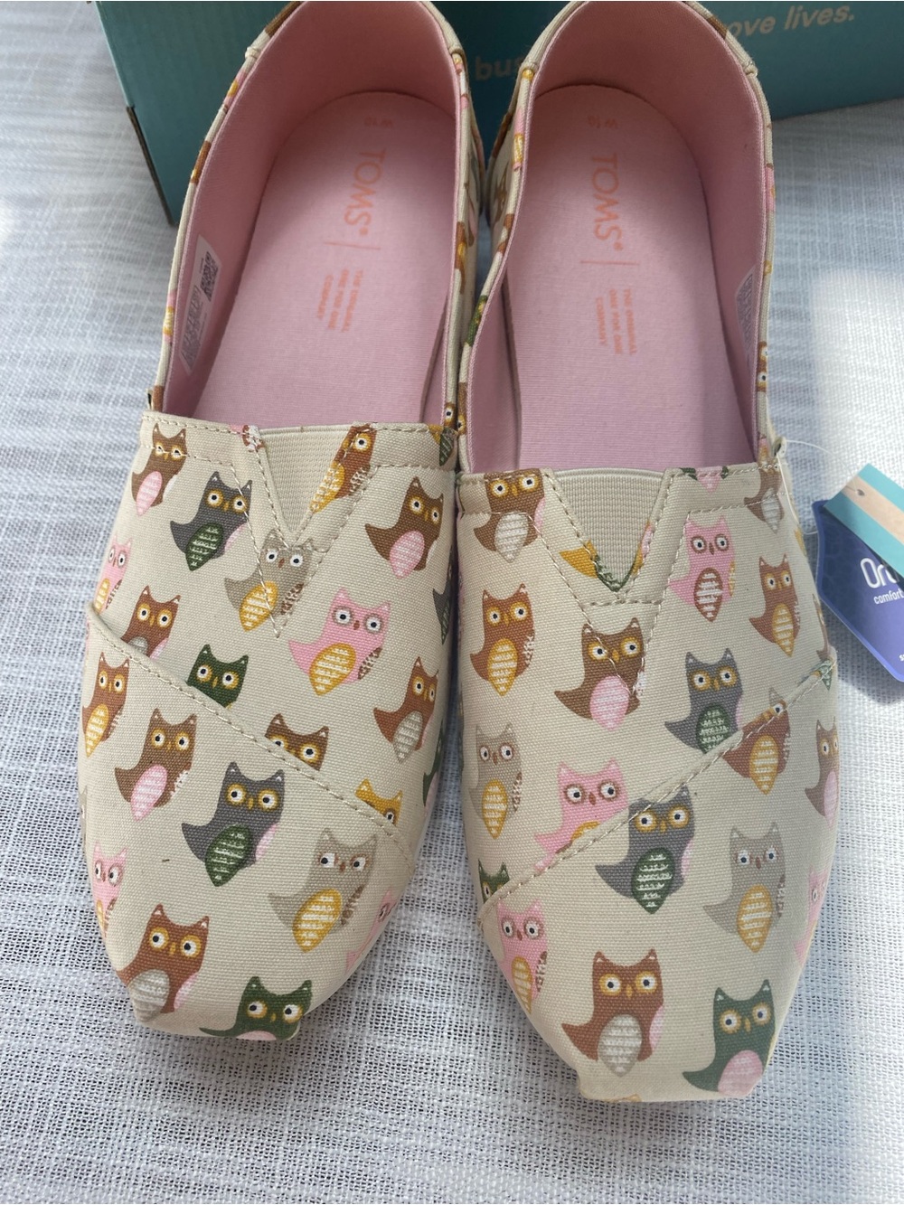 TOMS Beige Canvas Slip-Ons with Multicolor Owl Print and Pink Insole